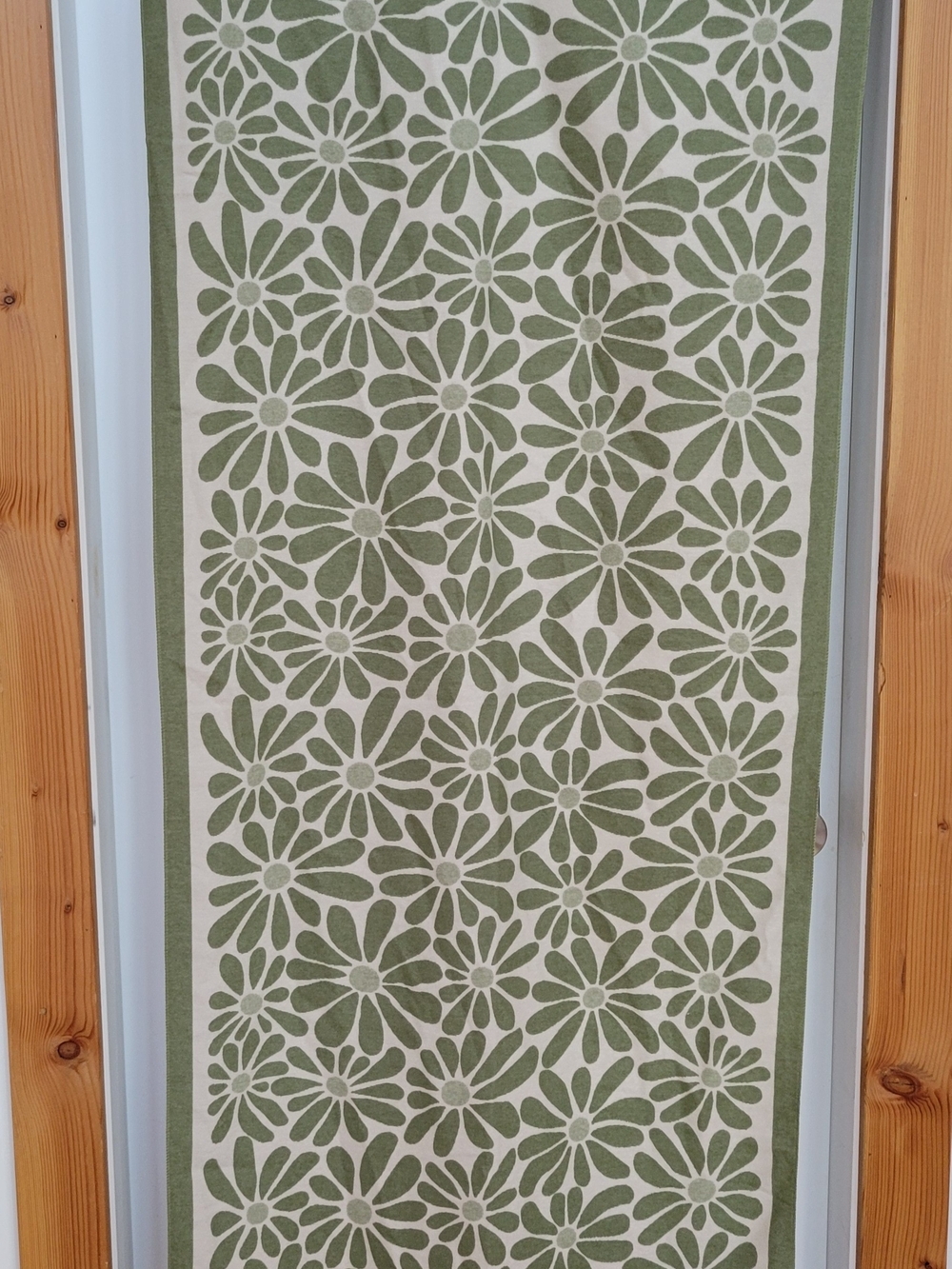 Bloom Wrap-Green Floral Pattern Scarf/Wrap - Picture 5 of 6